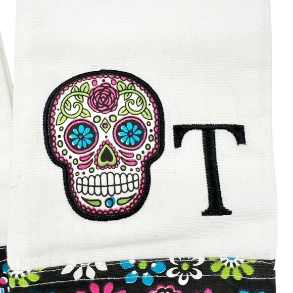 Day Of The Dead Embroidered Kitchen Towels Floral Trim Set Of 2 Sugar Skulls - Picture 3 of 7